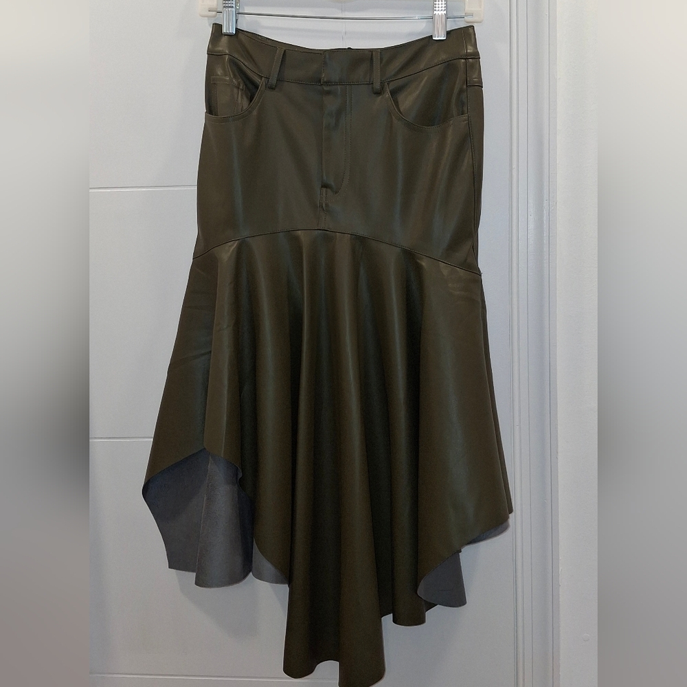 NWT AKIRA FAUX LEATHER ASYMETRICAL SKIRT OLIVE GREEN